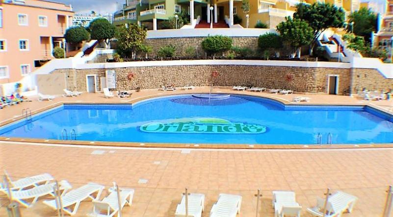 Sea View Apartment In Orlando 아데제 외부 사진